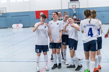 Bild 4 - B-Juniorinnen Futsalmeisterschaft